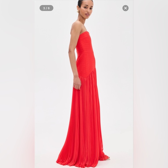 Alexis NWOT Sunniva Strapless Pleated Gown - Picture 8 of 12